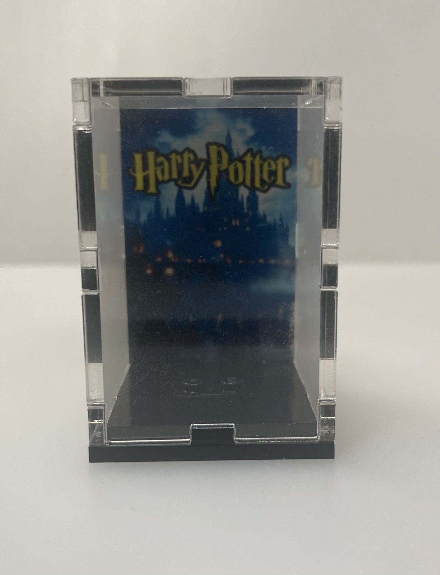 Minifigure Acrylic Display Case - With Backdrop Image