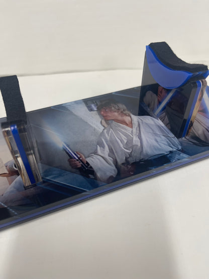 STAR WARS IMAGE LIGHTSABER STAND - LUKE SKYWALKER V1