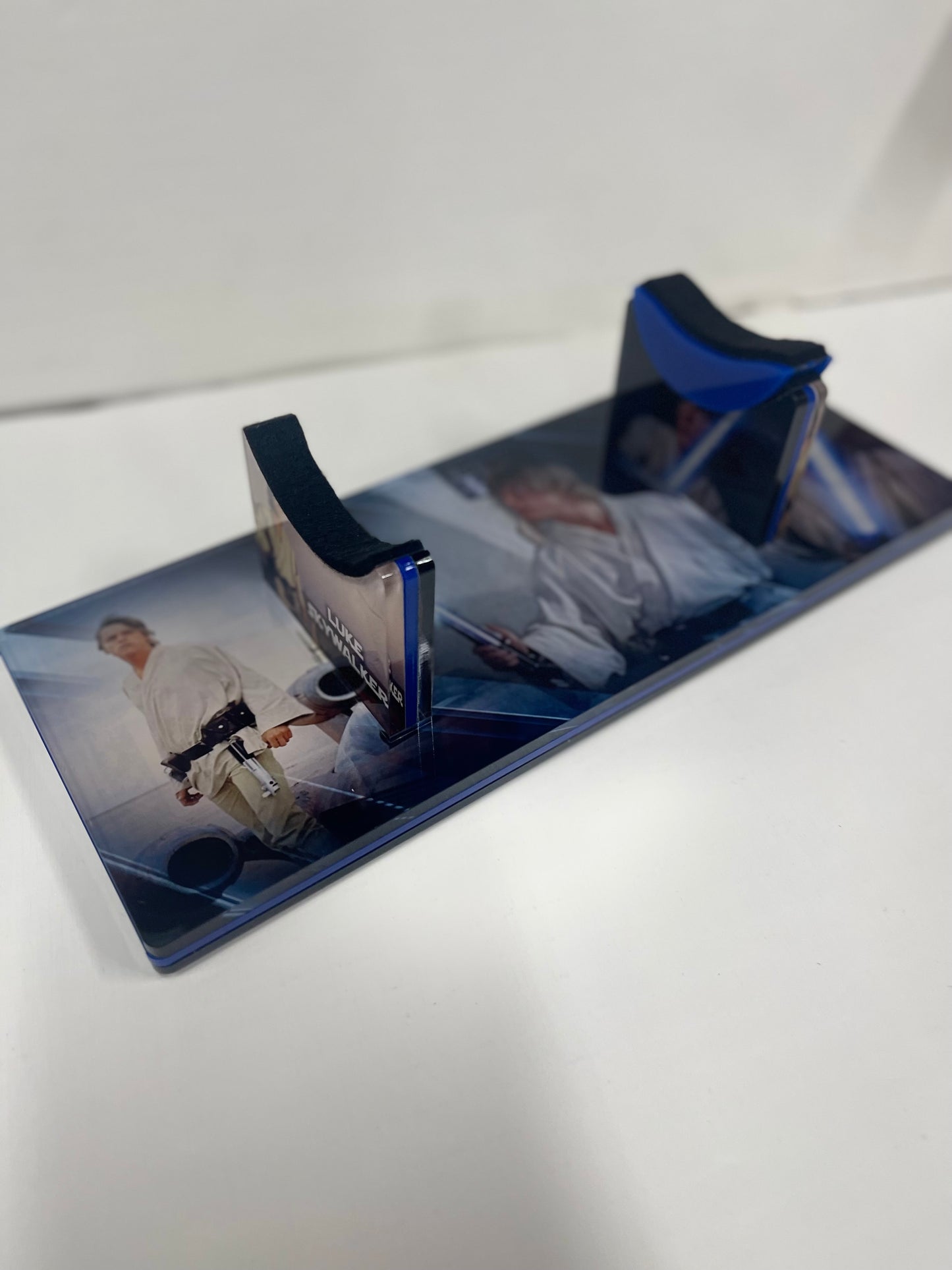 STAR WARS IMAGE LIGHTSABER STAND - LUKE SKYWALKER V1