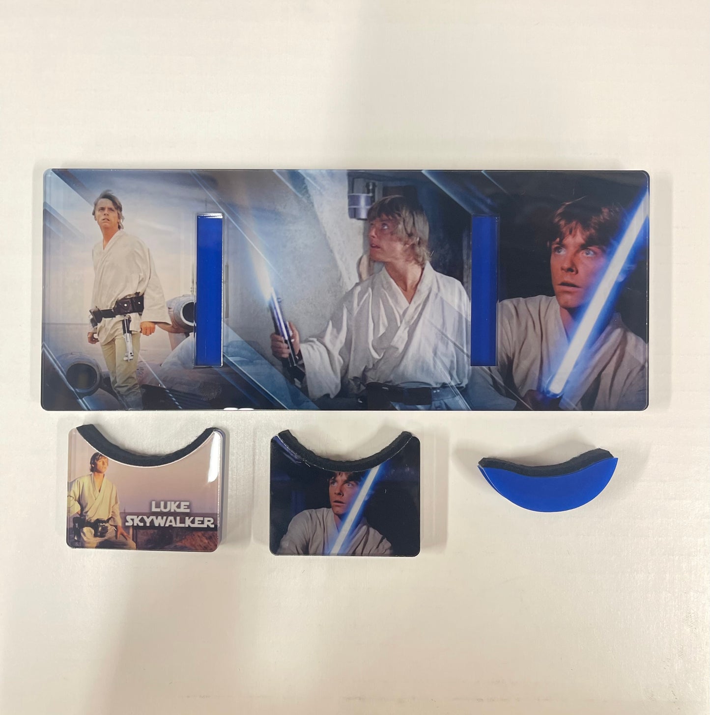 STAR WARS IMAGE LIGHTSABER STAND - LUKE SKYWALKER V1