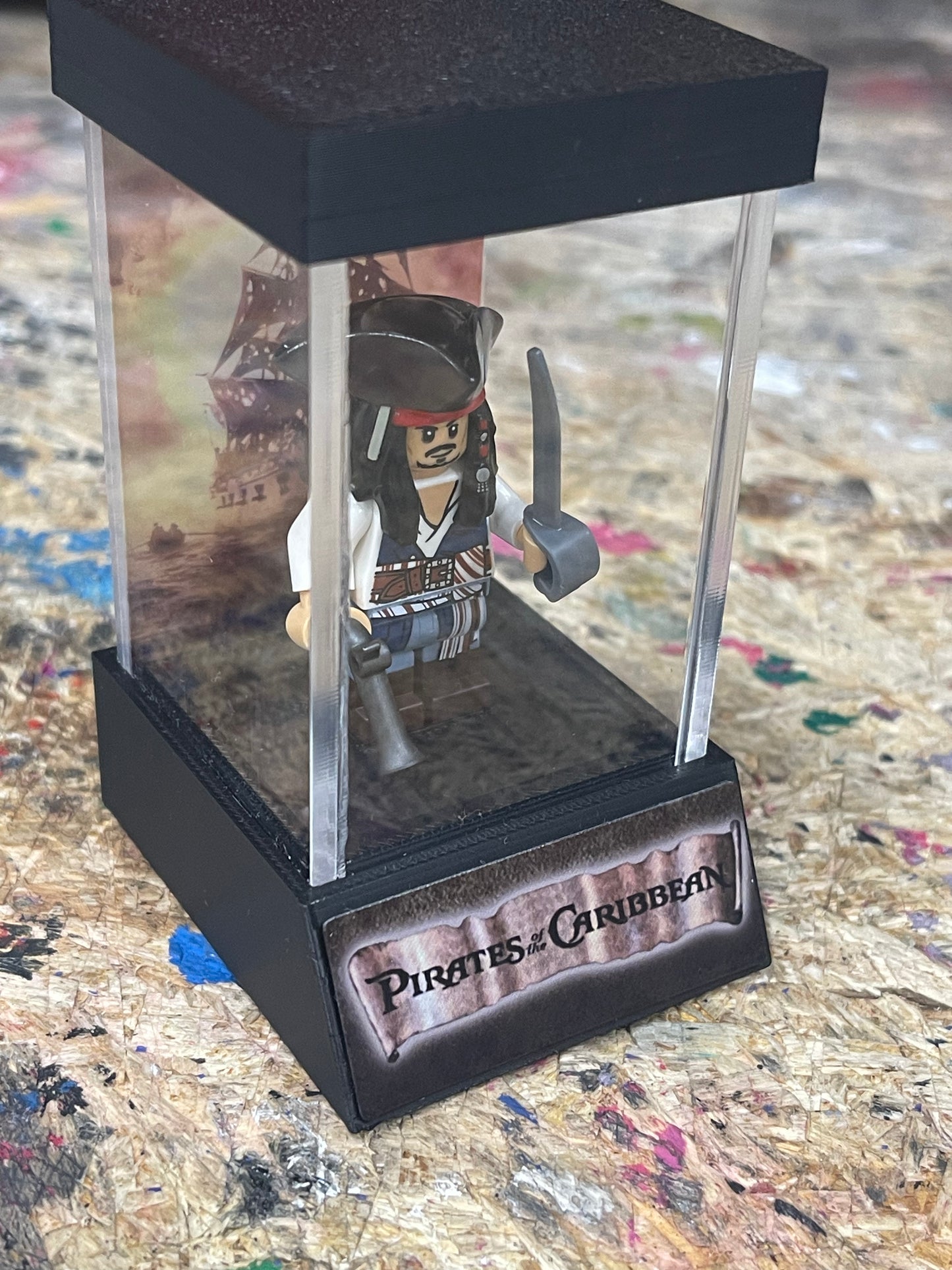 Single Figure Display Case
