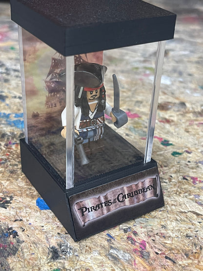 Single Figure Display Case